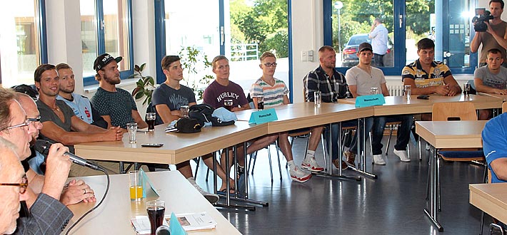 Am  16. August präsentierte der 1. Luckenwalder SC in der Pressekonferenz das Bundesliga-Team 2013